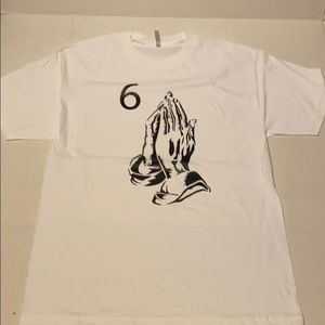 Praying hands men t shirt size L god